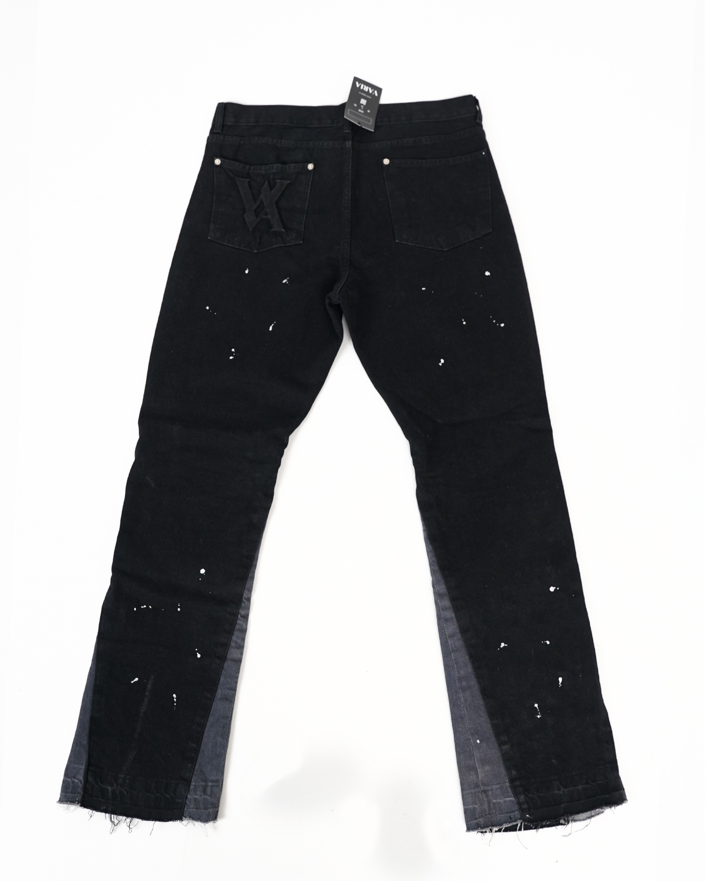 Black-flared Jeans 